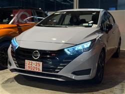 نيسان فيرسا